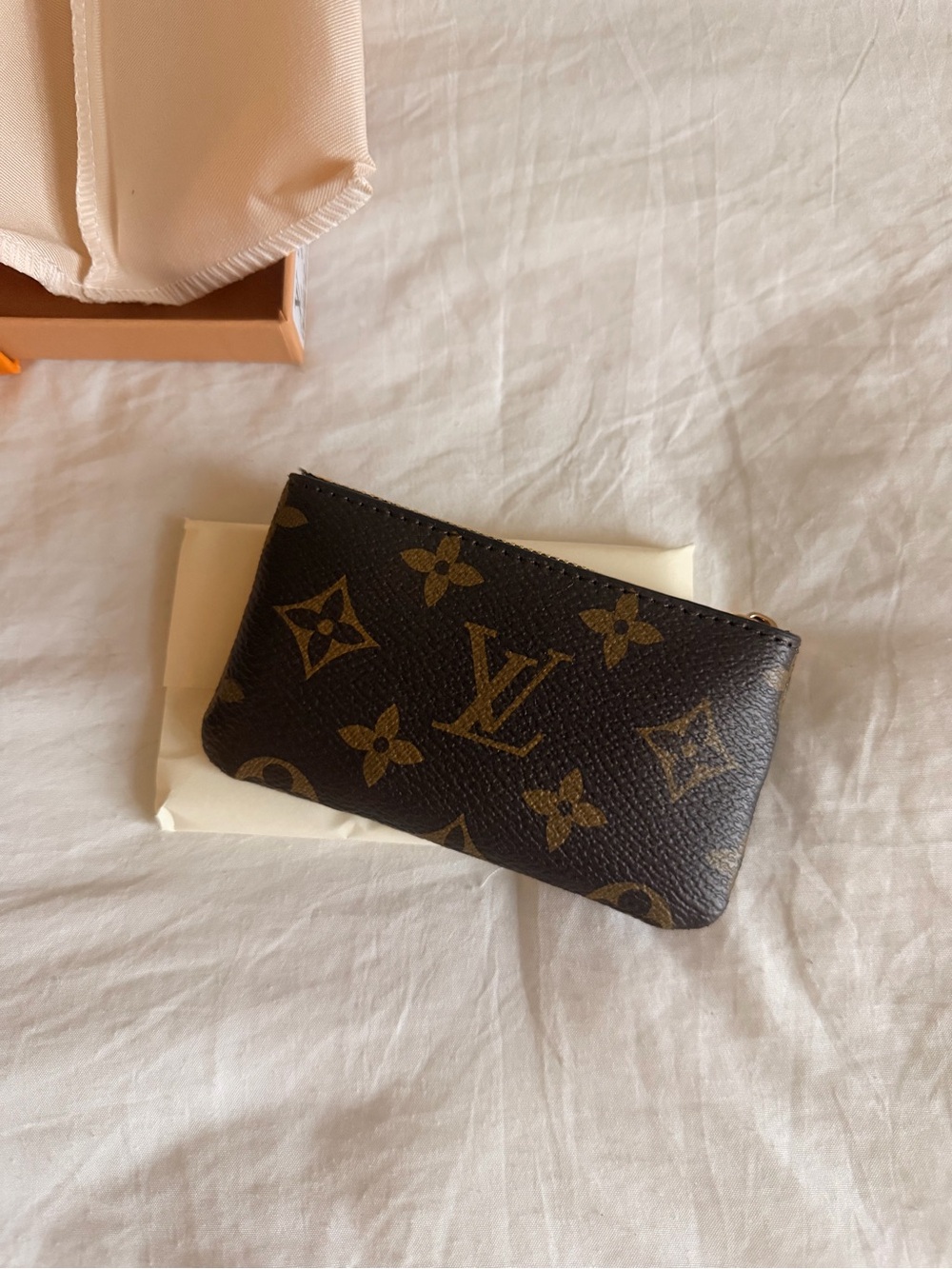 Monogram Card Holder - Picture 4 of 5